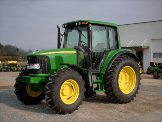 MFWD Tractors (Mechanical Front Wheel Drive)